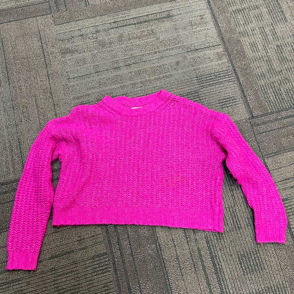 Hot pink American eagle sweater size M